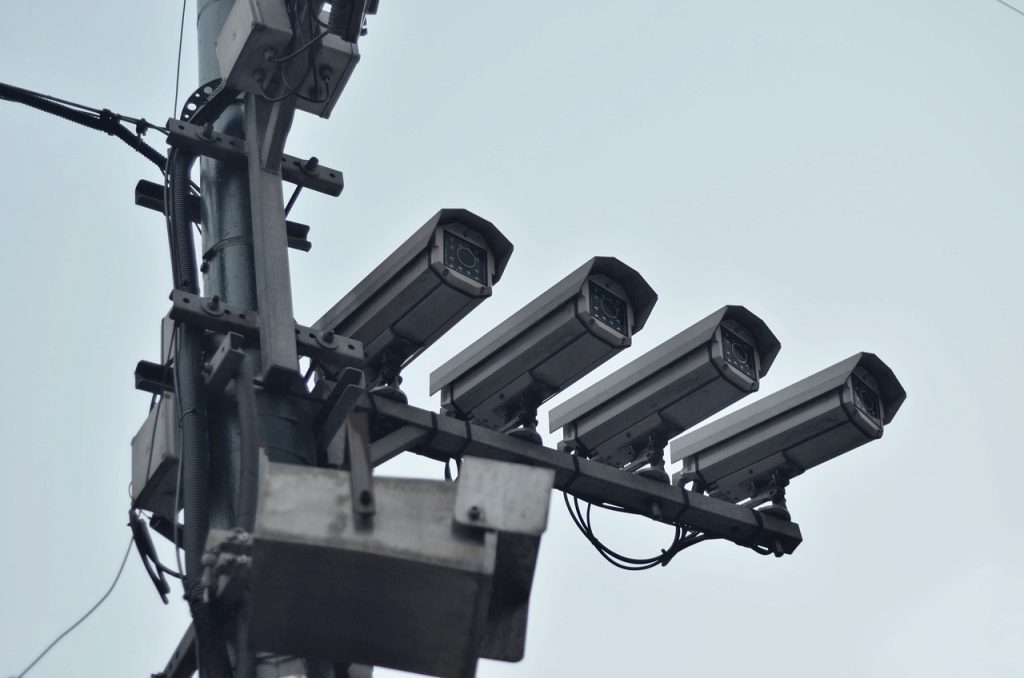four CCTVs with black body